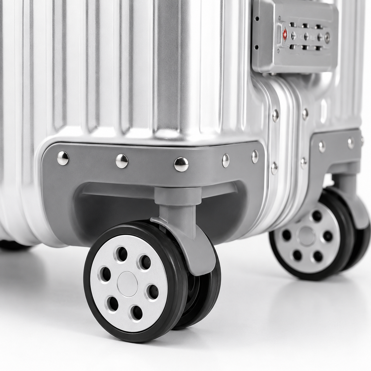 Valise Aluminium 4 Tailles Serrure TSA