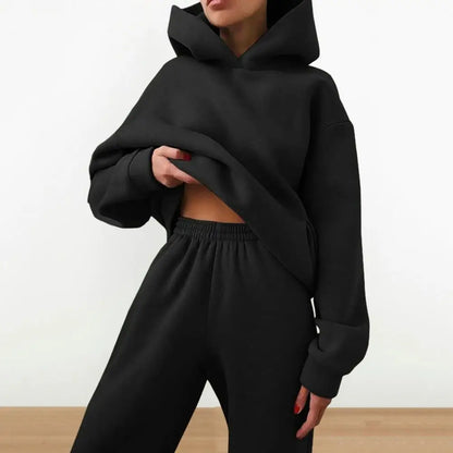 Fashionably Relaxed: Cozy Tracksuit Set